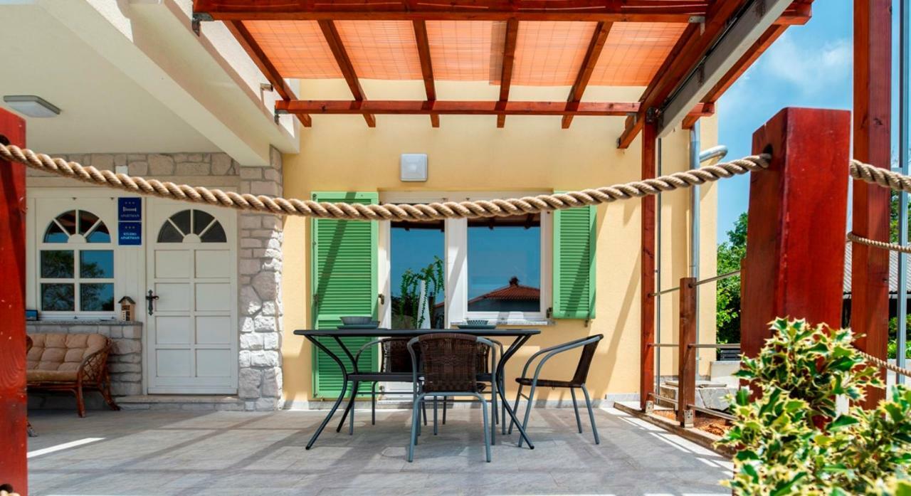 Lavanda Apartments&Studios Pinezići المظهر الخارجي الصورة