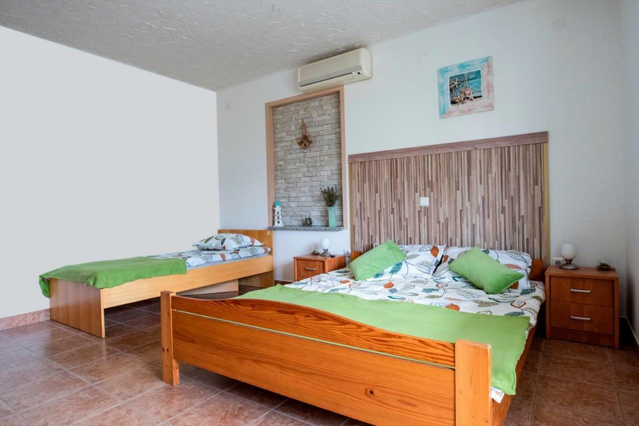 Lavanda Apartments&Studios Pinezići المظهر الخارجي الصورة