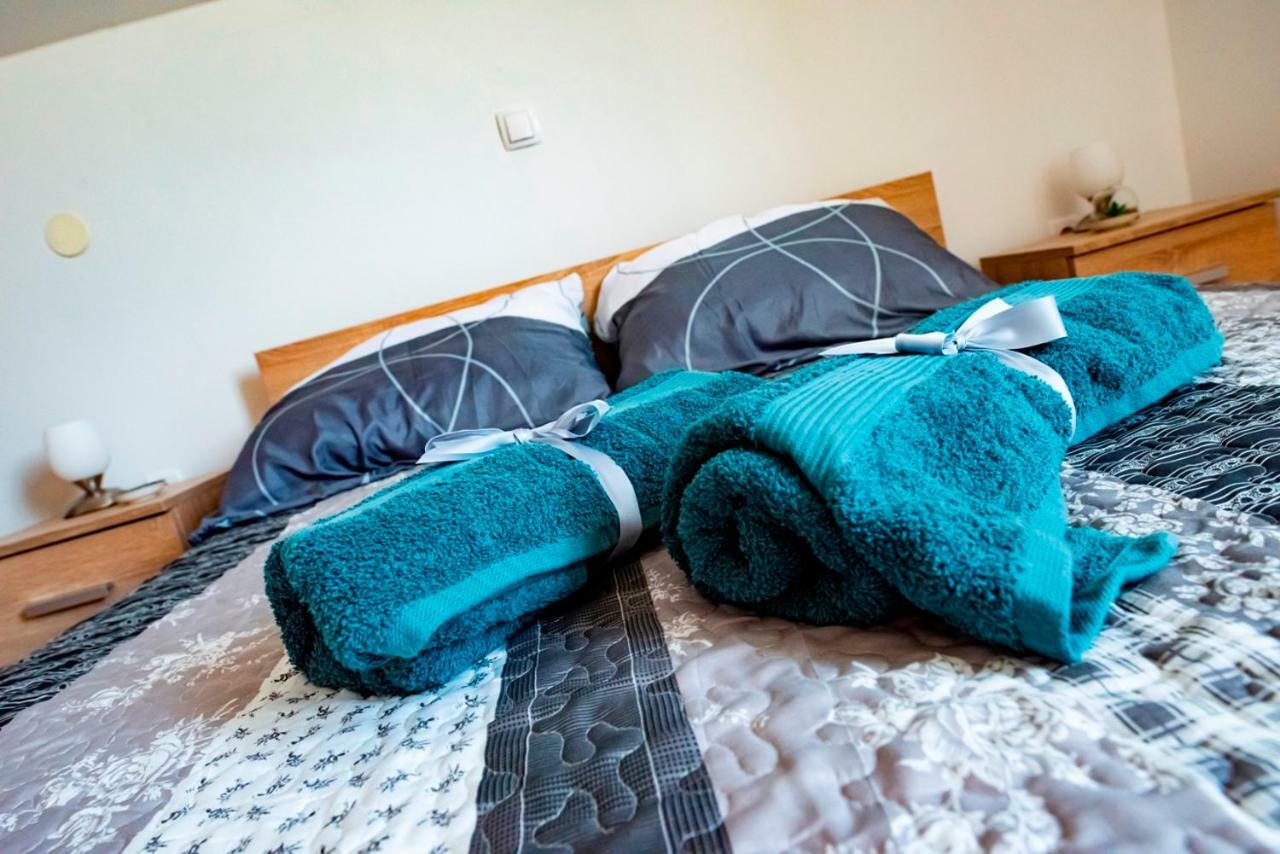 Lavanda Apartments&Studios Pinezići المظهر الخارجي الصورة